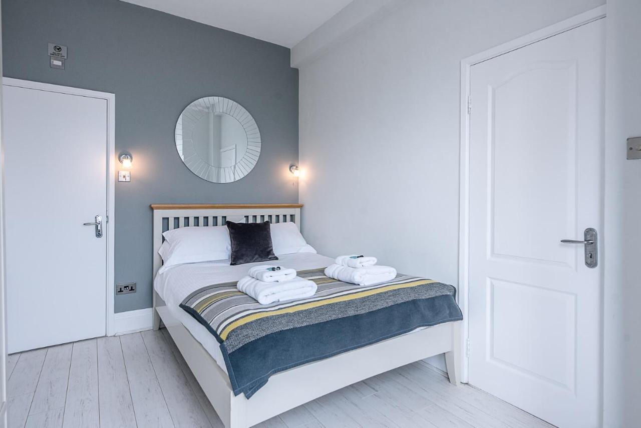 The At Clare House, * Aldeburgh